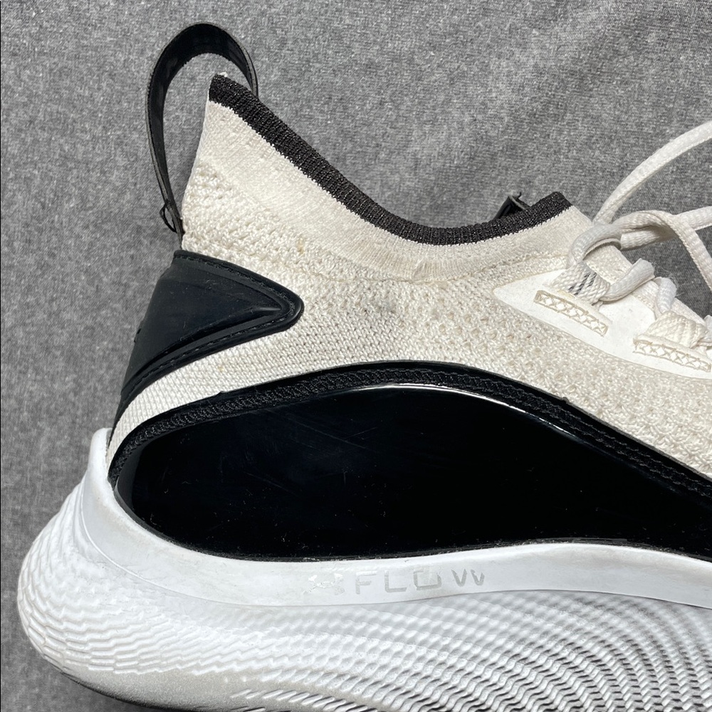 Under Armour Steph Curry Sneakers View 6